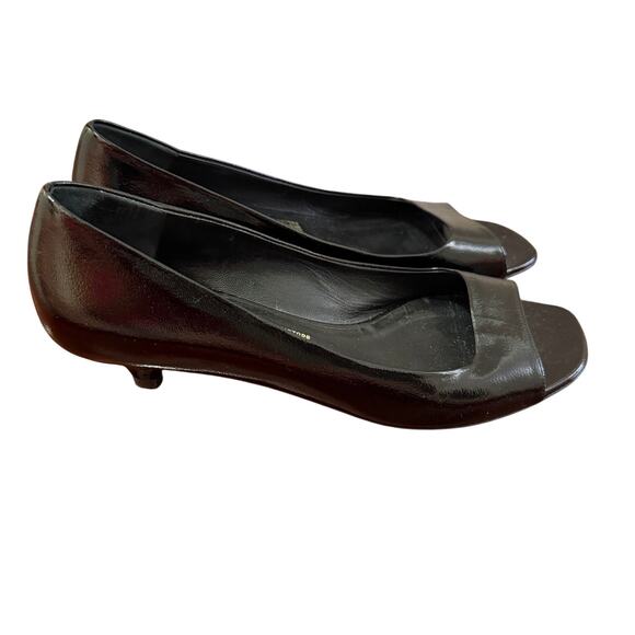 Salvatore Ferragamo Shoes - Salvatore Ferragamo Leather Peep-Toe Kitten Heel Pumps Made in Italy sz 6B